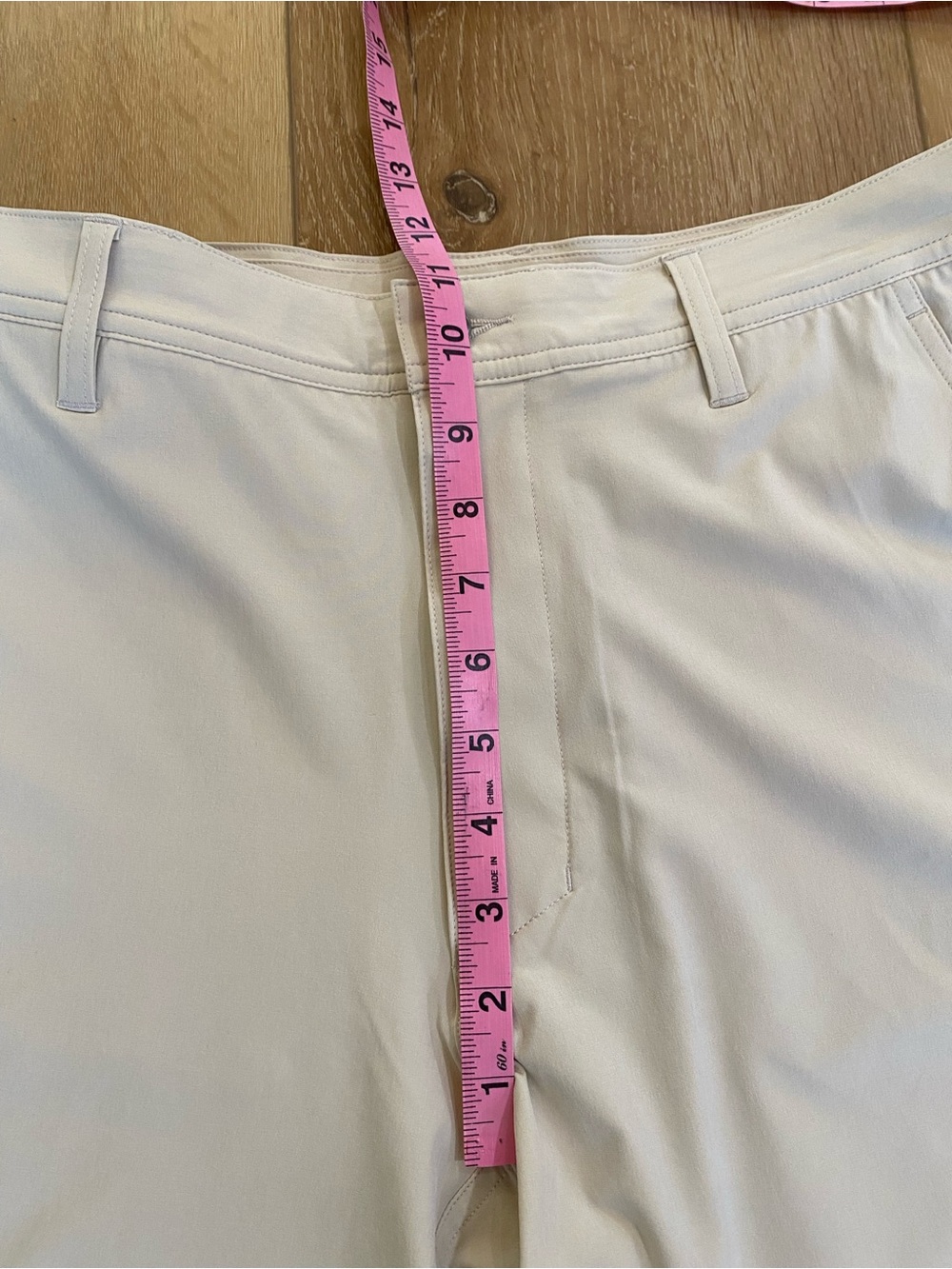 FootJoy Golf Shorts Beige Performance Stretch Preppy Athletic Country Club 34 - Picture 6 of 6